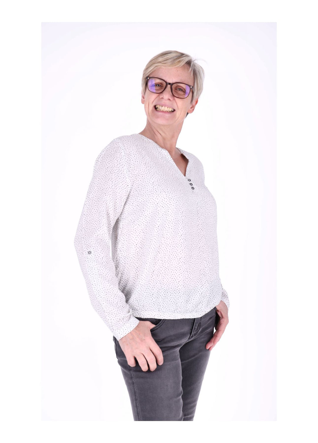 Bluse mit Punkten