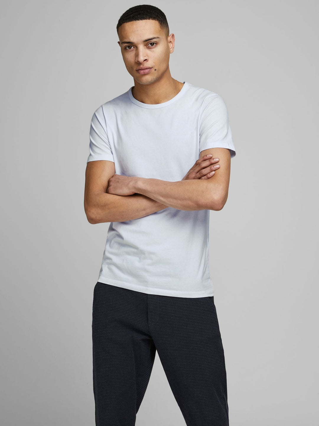 BASIC O-NECK TEE S/S NOOS