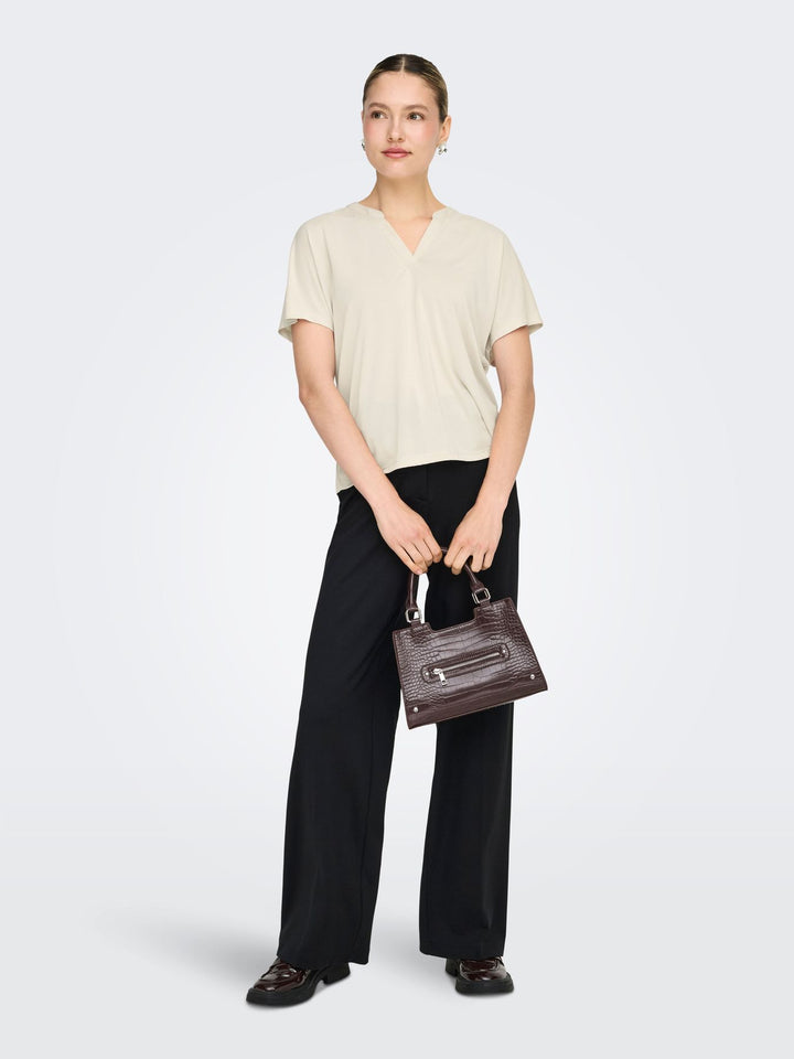 ONLY Damen T-Shirt Split Neck Kurzarm