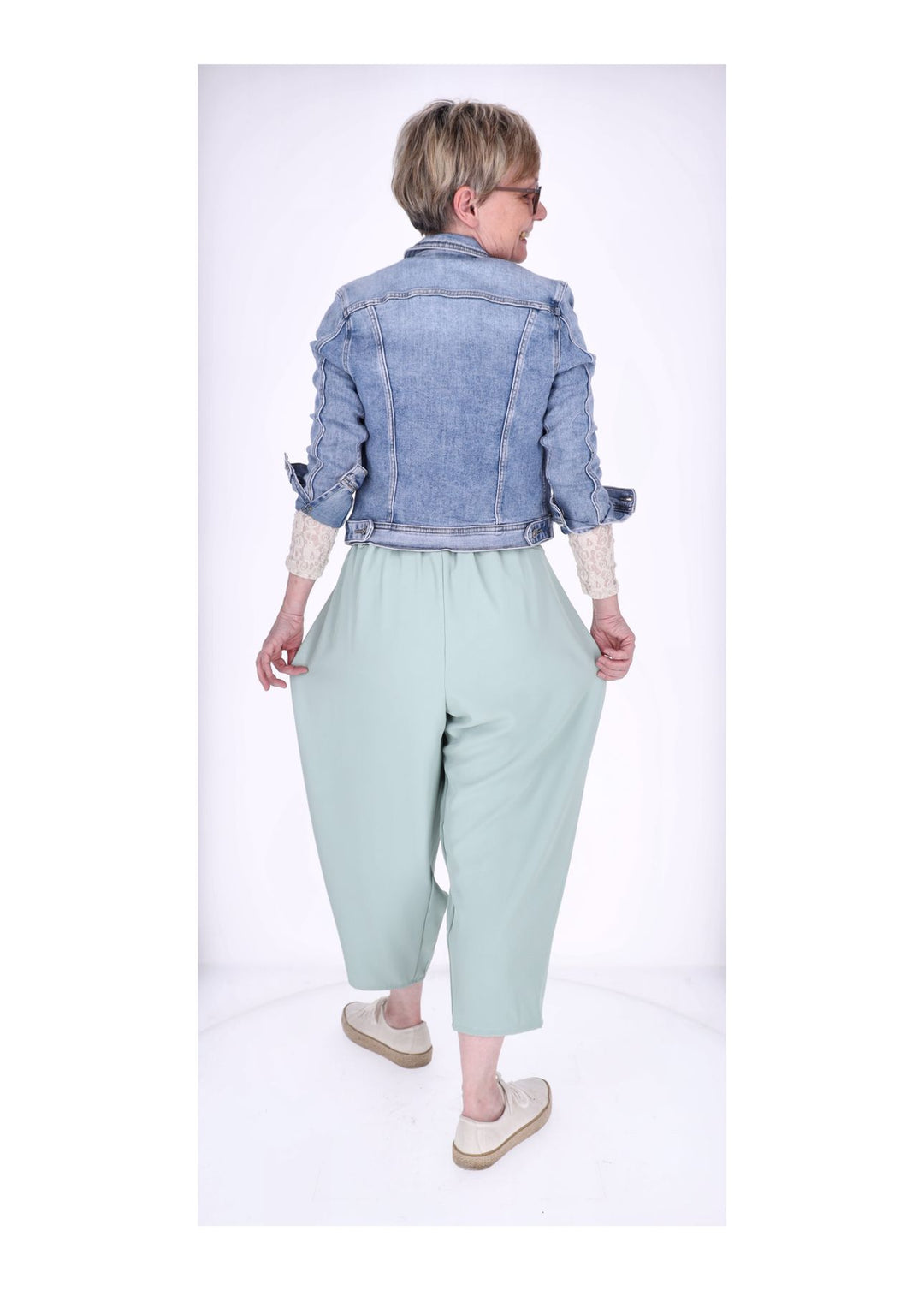 Hose Damen mit Knopf