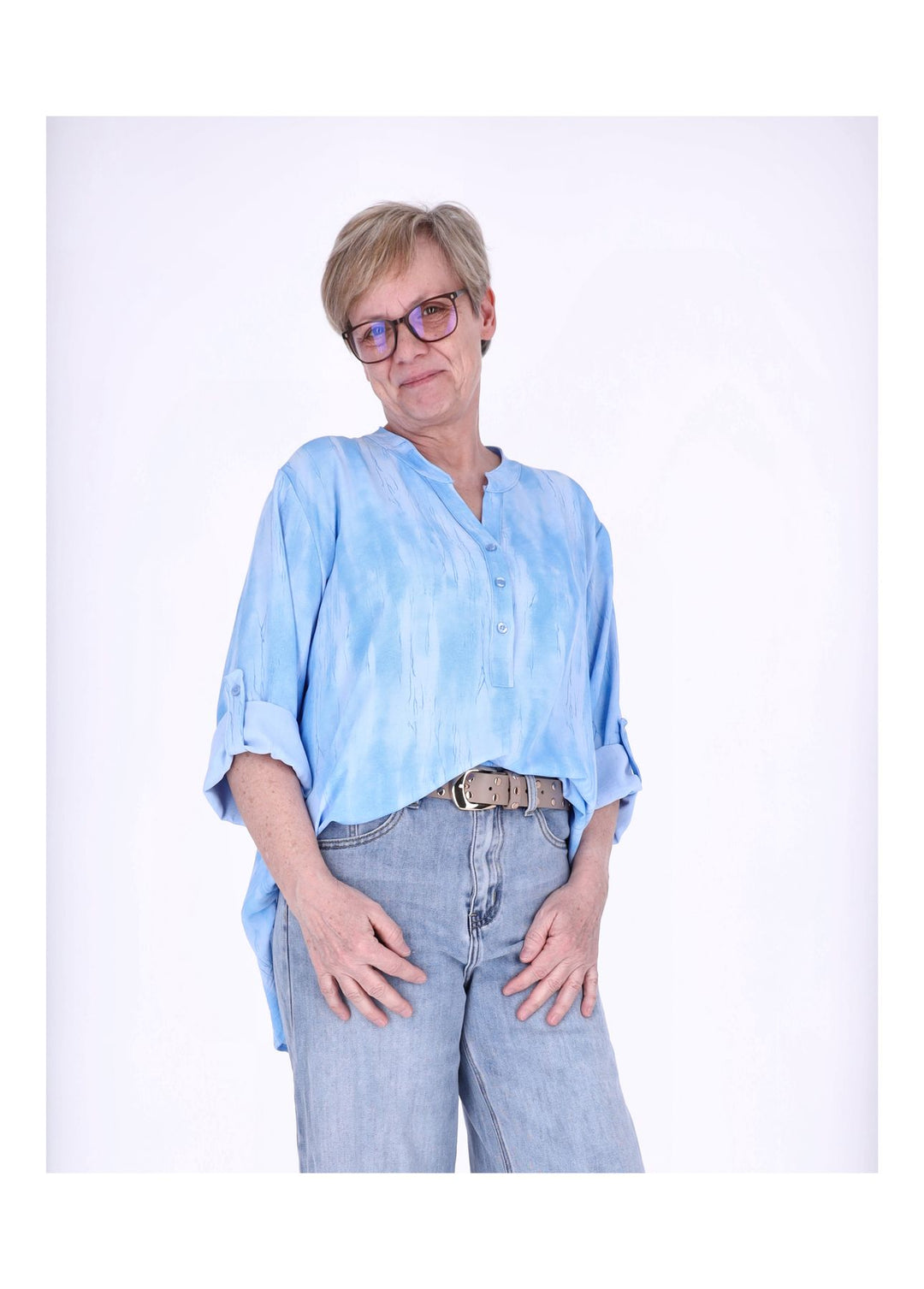 Blusenshirt Damen Krempelarm AOP kurze Knopfleiste