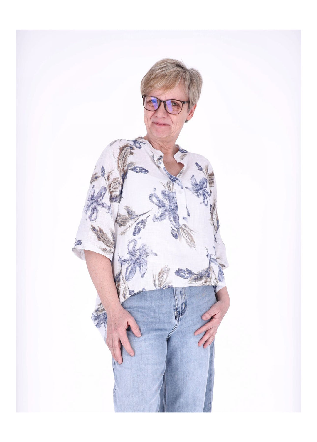 Blusenshirt Damen 3/4 Krempelarm AOP Blüten