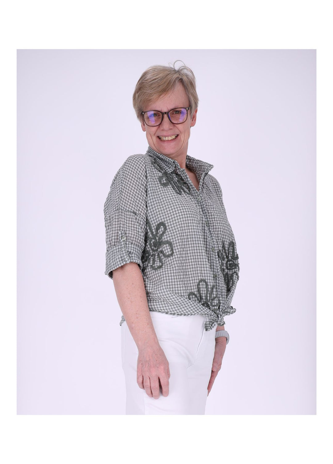 Bluse Damen 1/2 Arm Karo aufgenähte Blüten