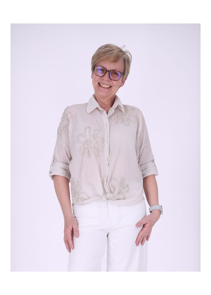 Bluse Damen 1/2 Arm Karo aufgenähte Blüten