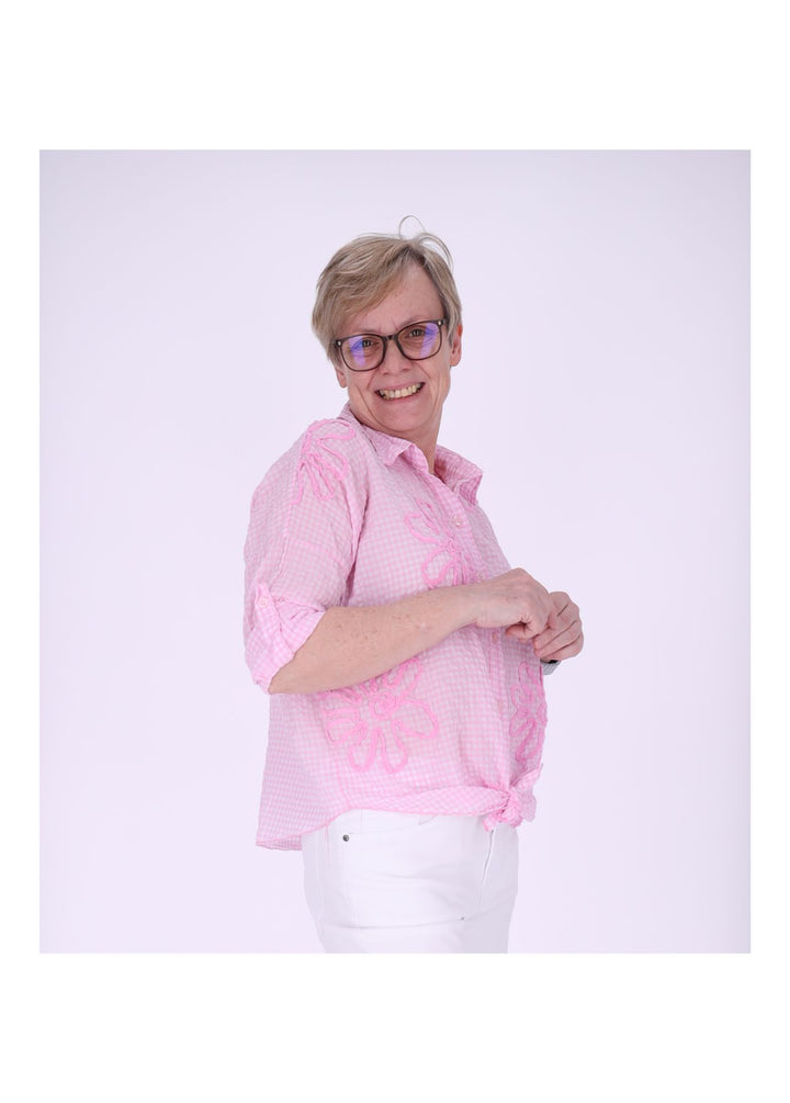 Bluse Damen 1/2 Arm Karo aufgenähte Blüten