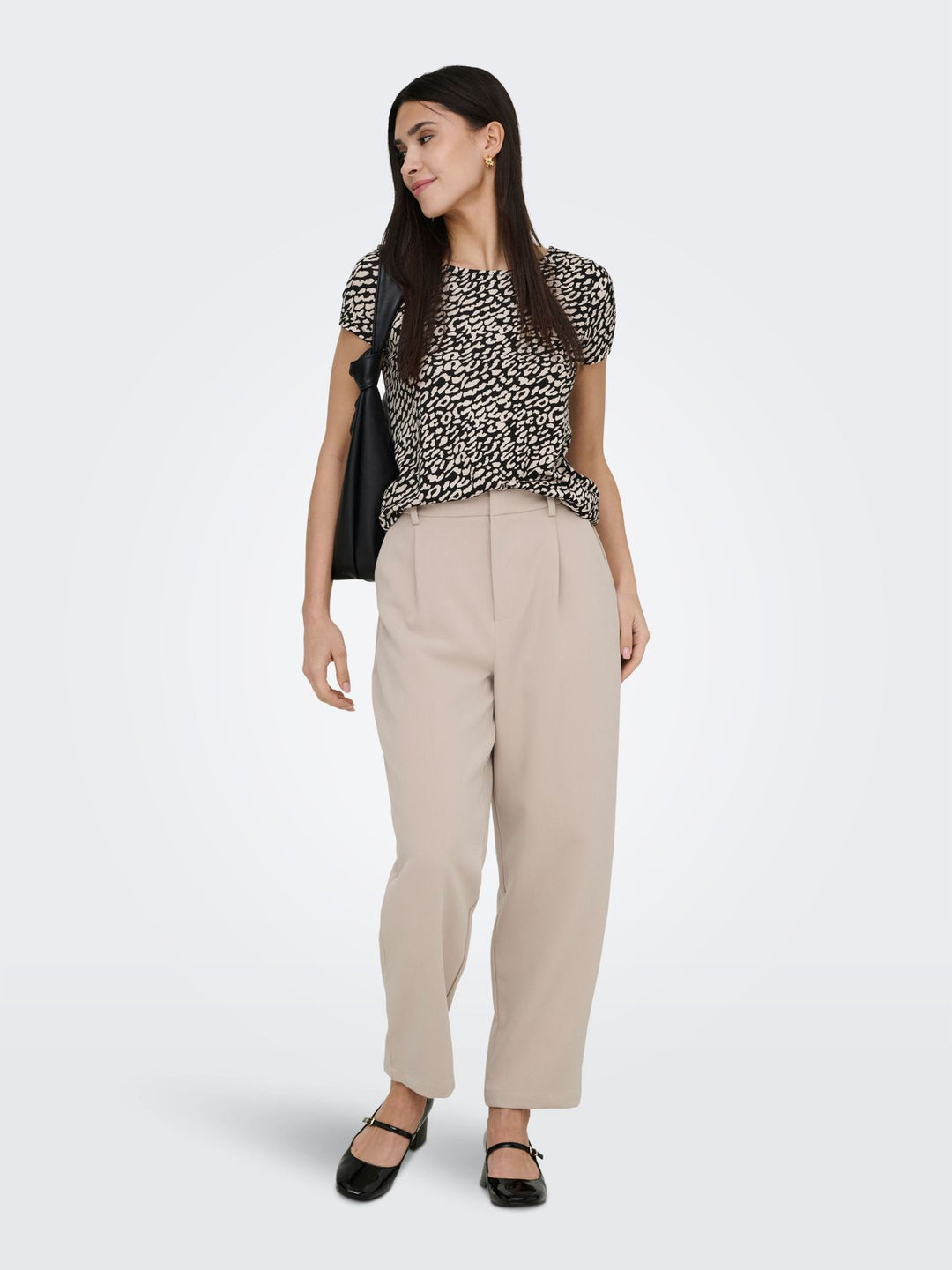 ONLBERA BACK LACE UP S/S TOP JRS NO