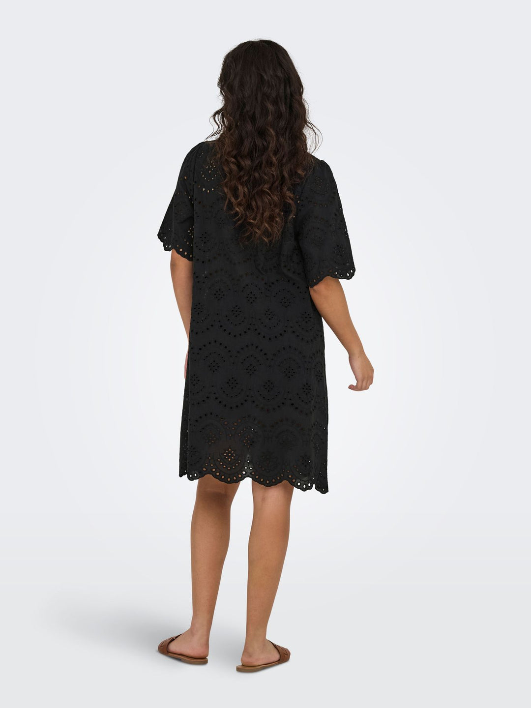 ONLVALAIS S/S DRESS WVN NOOS BLACK