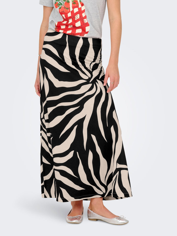 ONLCHIGO SAKURA LONG SKIRT WVN