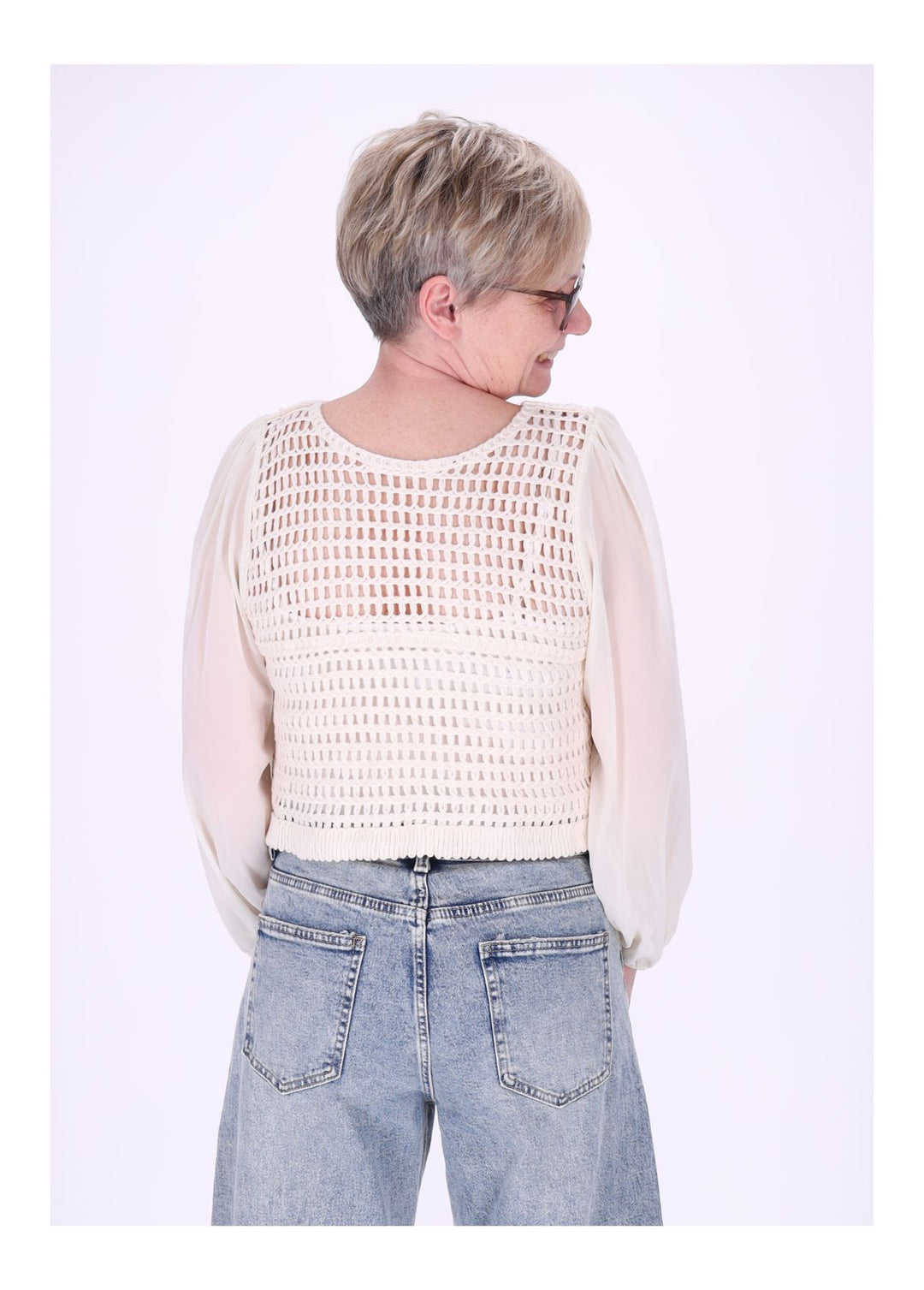 Häkeljacke Damen Satinarm vorn Stickerei