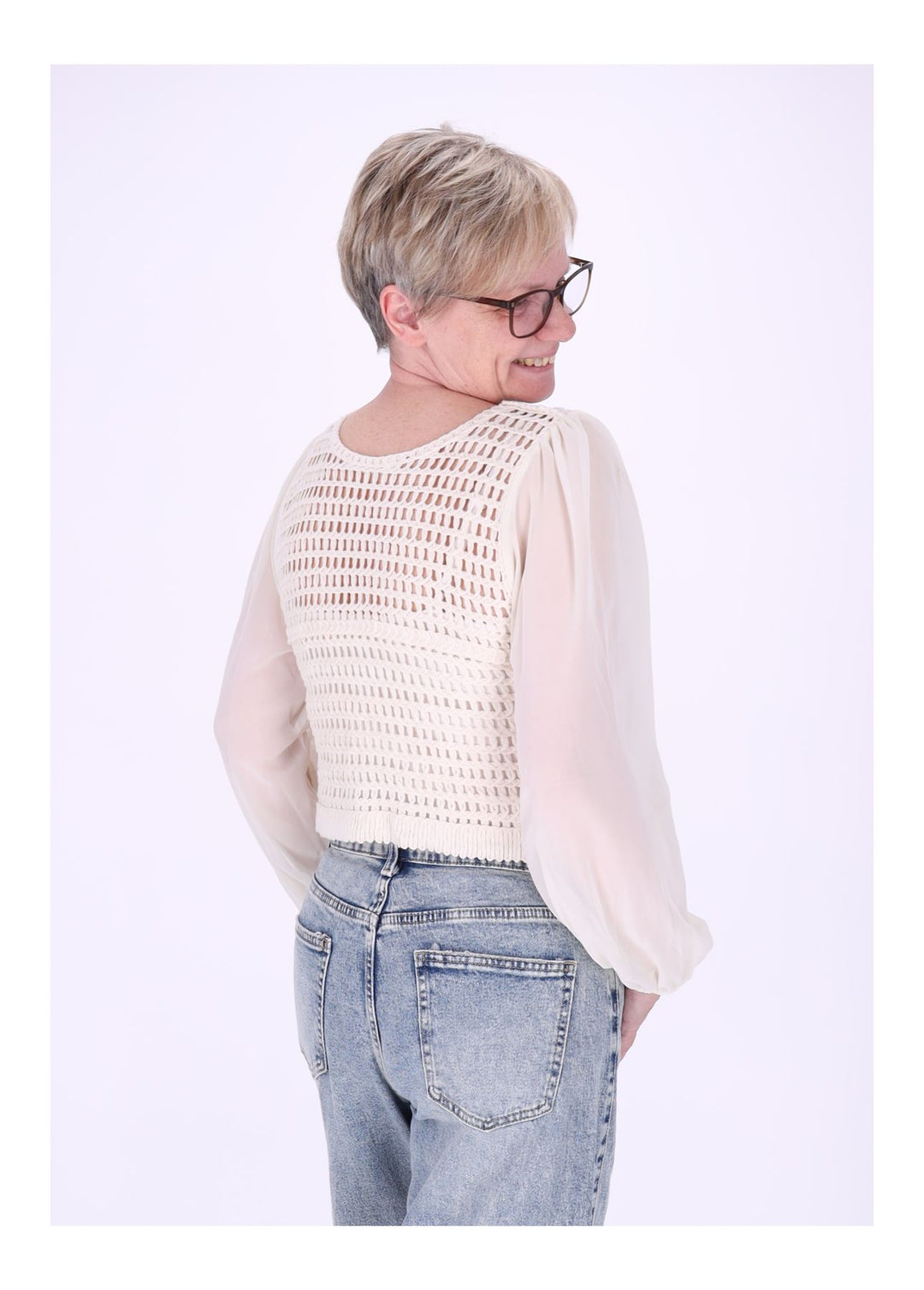 Häkeljacke Damen Satinarm vorn Stickerei