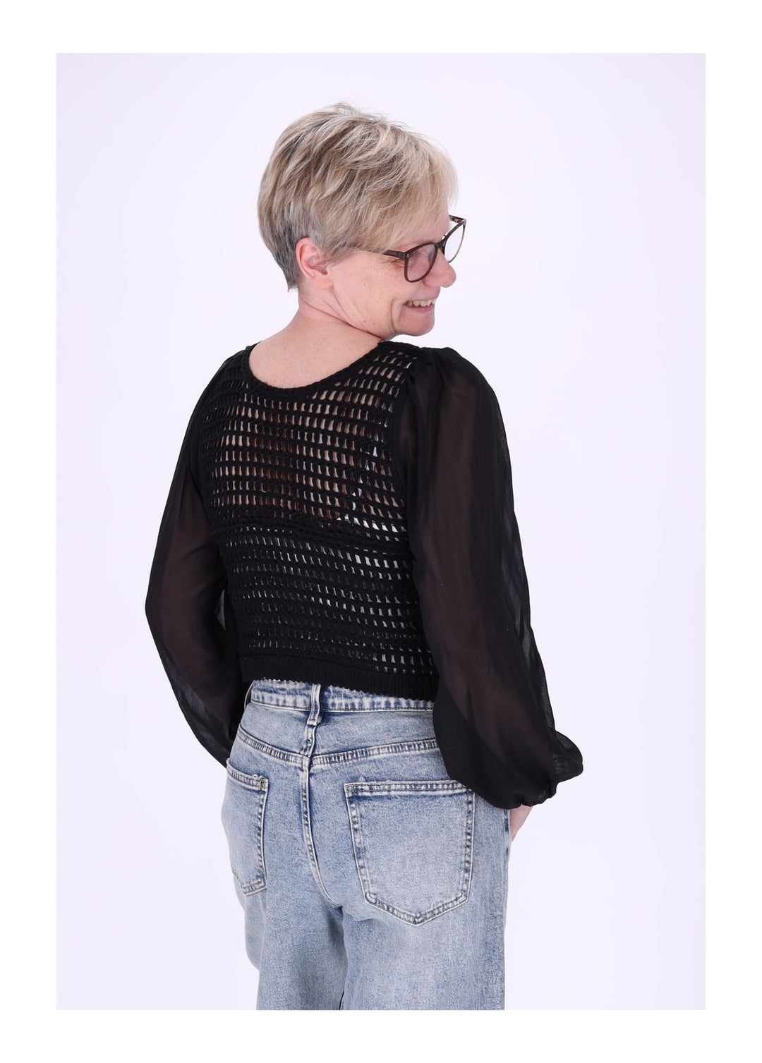 Häkeljacke Damen Satinarm vorn Stickerei