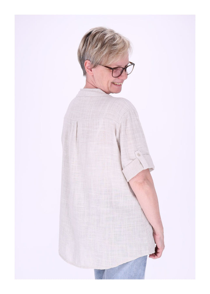 Blusenshirt Damen Stehkragen kurze Knopfleiste AOP