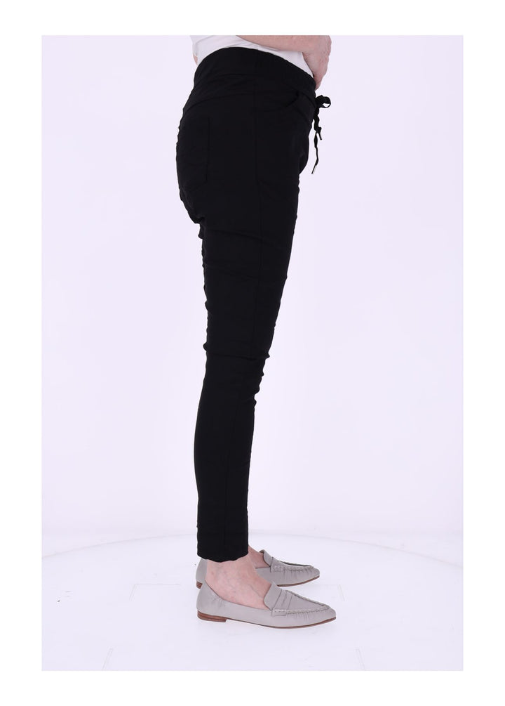 Jog-Pant schmal geschnitten