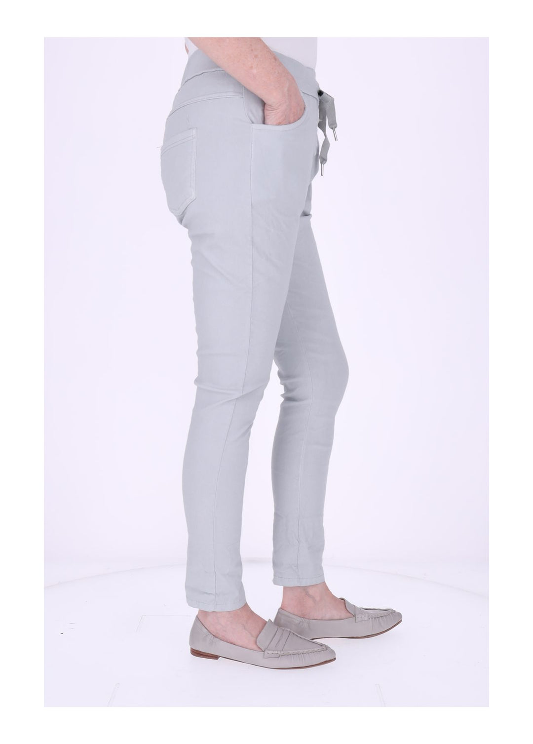 Jog-Pant schmal geschnitten