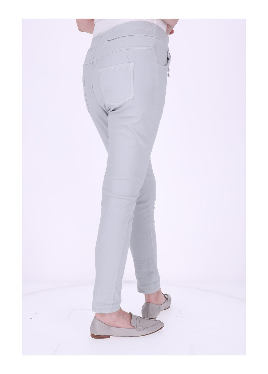 Jog-Pant schmal geschnitten