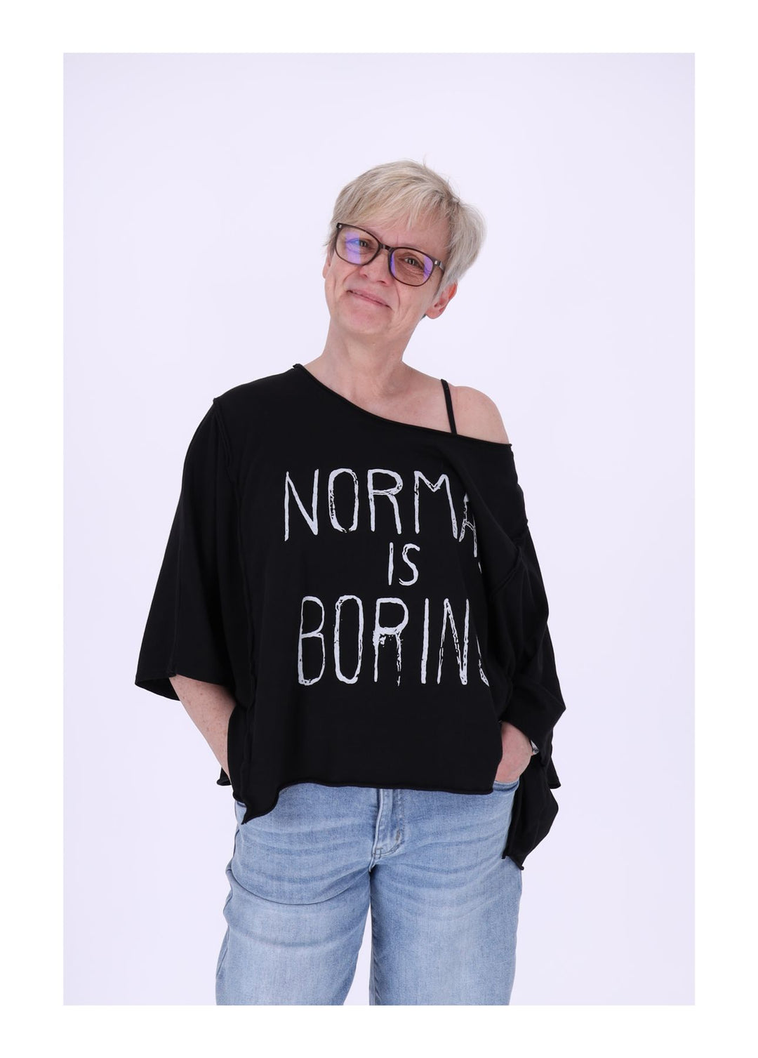 T-Shirt Damen Oversizes NORMAL IS BORING