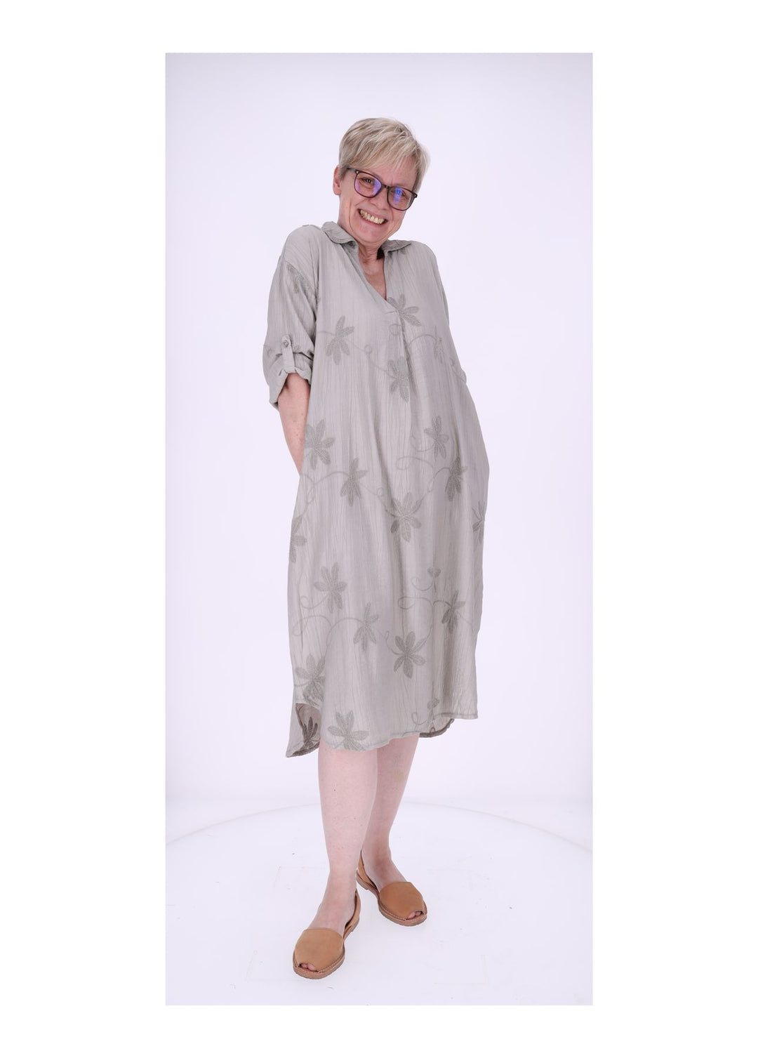 Kleid Damen Polokragen Taschen