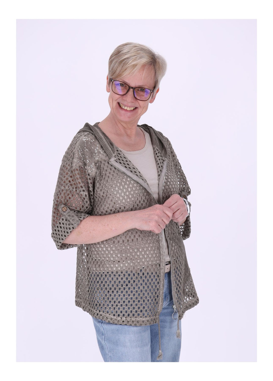 Shirtjacke Lochmuster Kapuze Patches