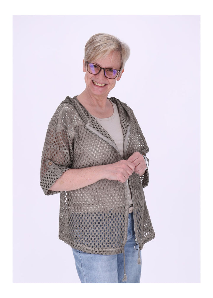 Shirtjacke Lochmuster Kapuze Patches