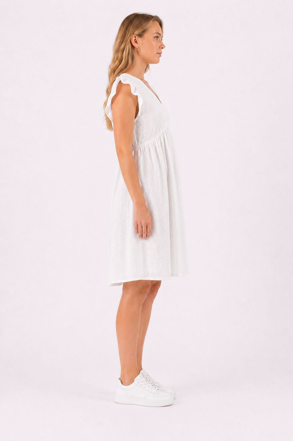 Kleid Lochmuster ohne Arm Weiß