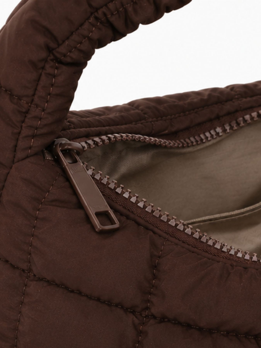 Tasche Puffer Hänkel und Riemen