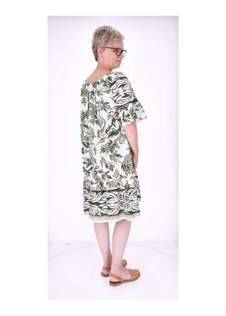 Stufen Kleid 1/2 Arm AOP Blätter