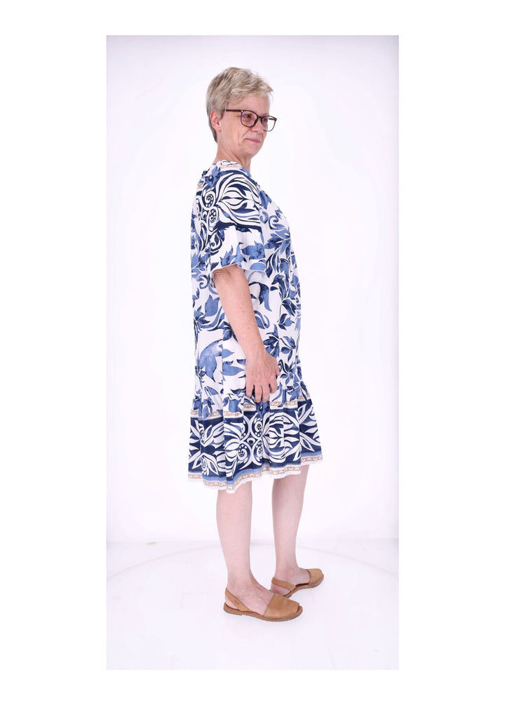 Stufen Kleid 1/2 Arm AOP Blätter