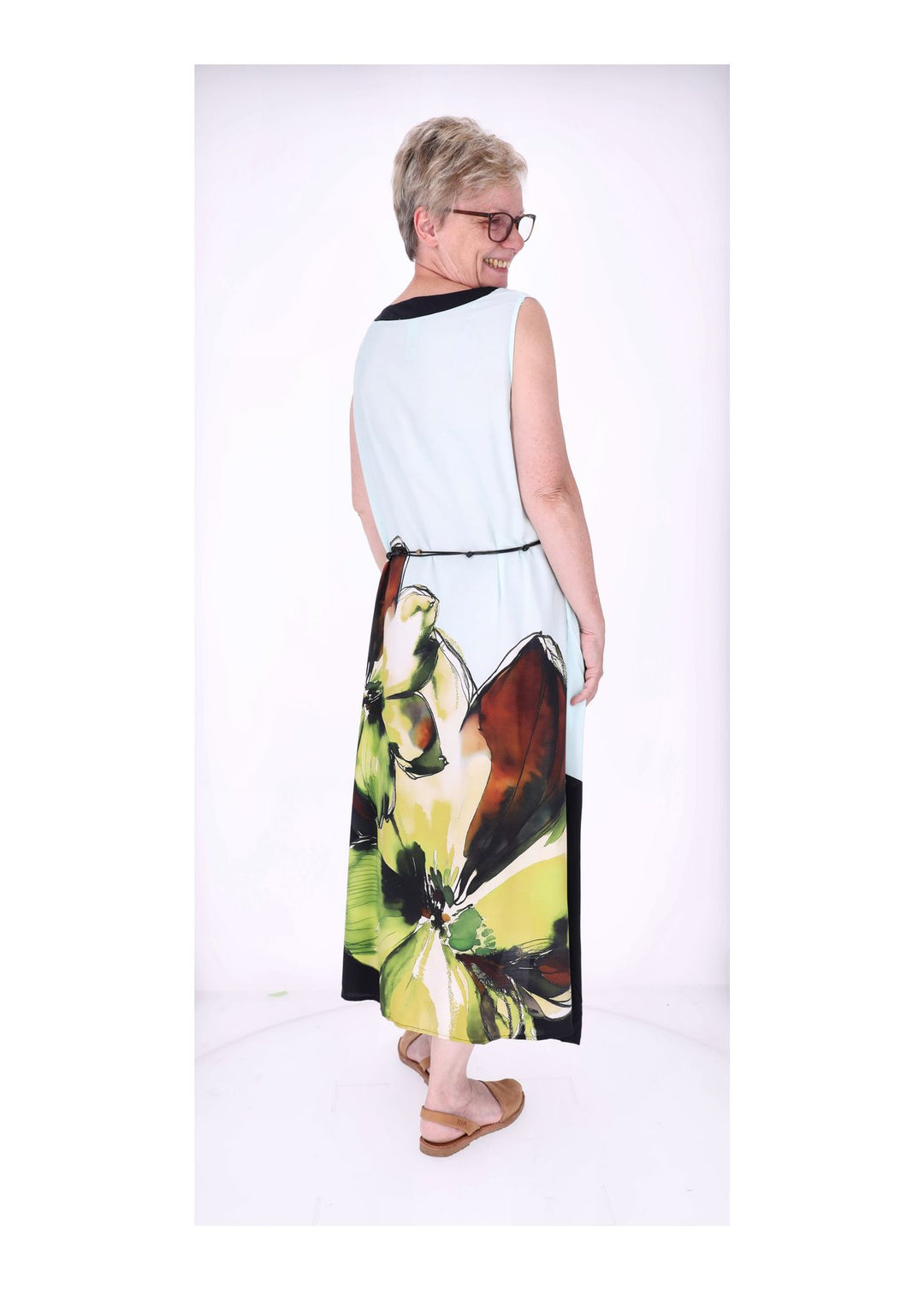 Kleid ohne Arme leichter Gürtel AOP Blüte