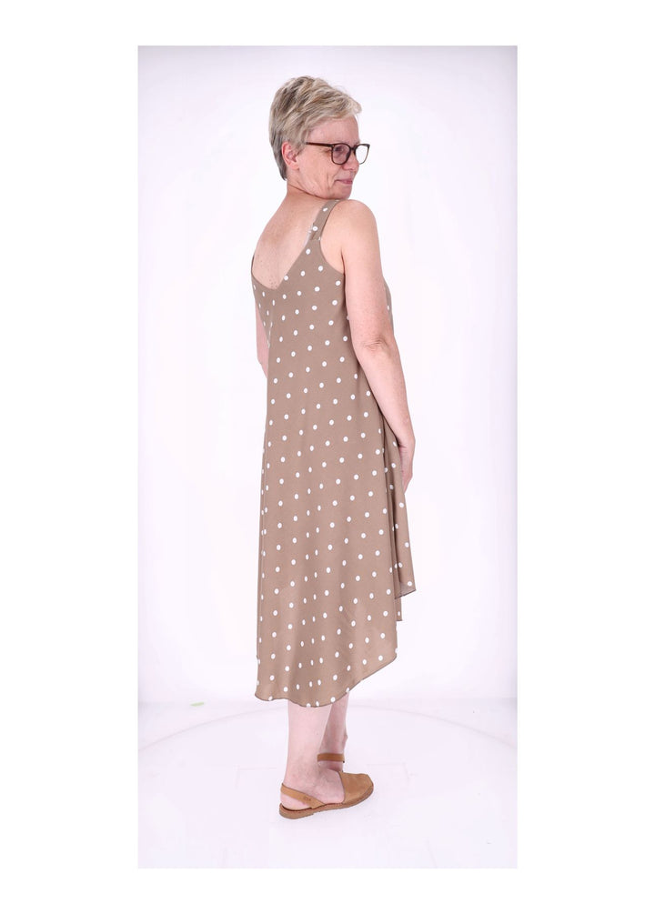 Kleid schmale Träger A-Form AOP Punkte
