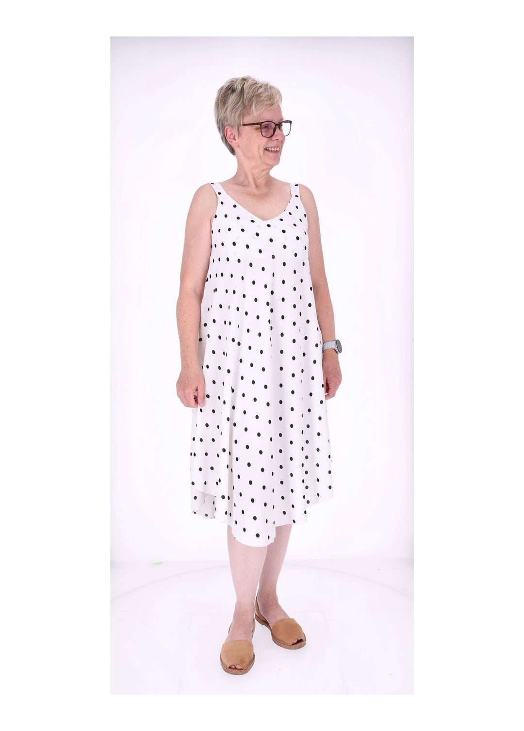 Kleid schmale Träger A-Form AOP Punkte