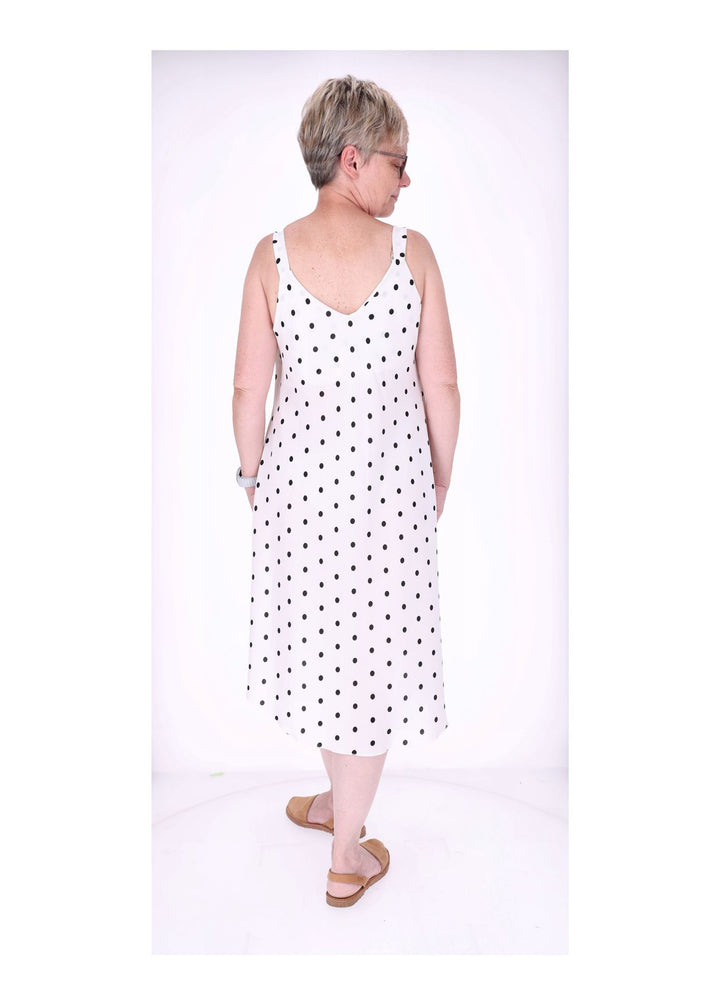 Kleid schmale Träger A-Form AOP Punkte