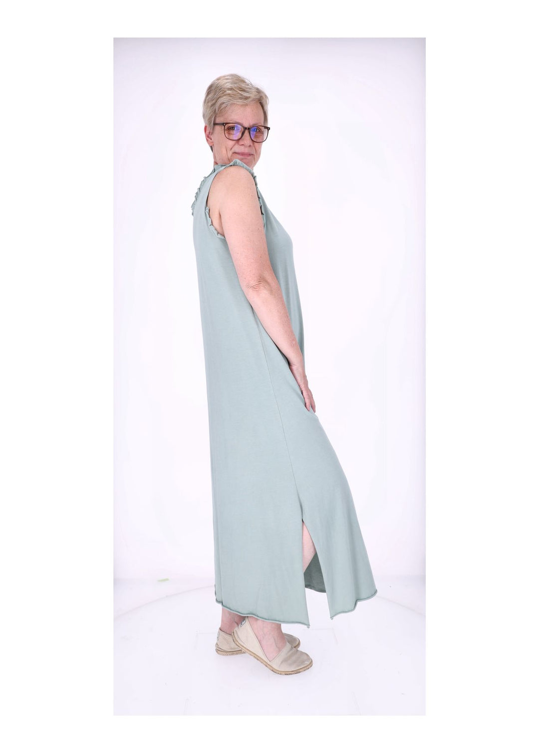 Kleid Maxi ohne Arm Schlitz Rüschen
