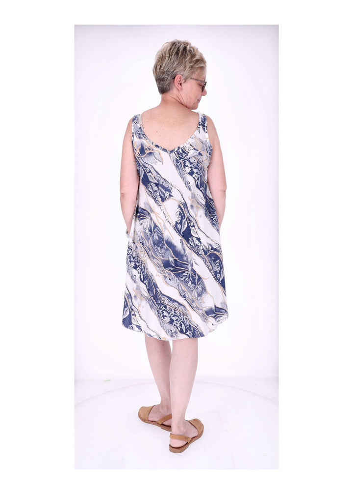 Kleid Viskose breite Träger A-Form AOP