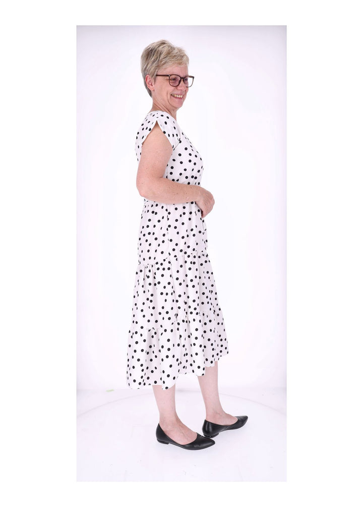Kleid angeschnittener Arm Stufen Gürtel AOP Punkte