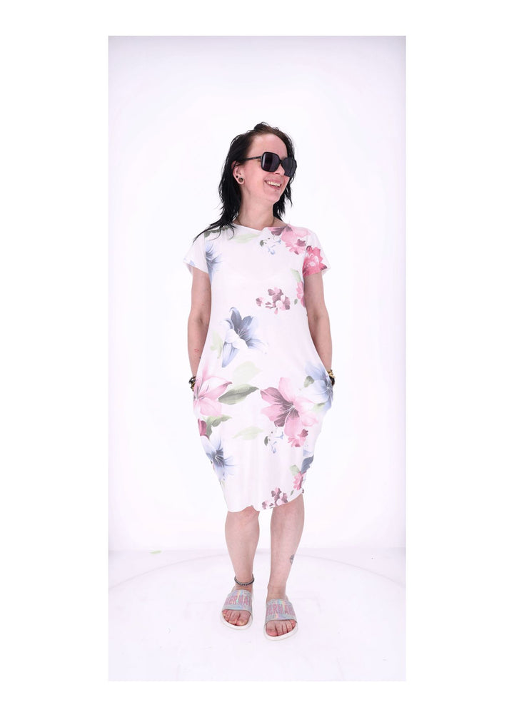 T-Shirt Kleid mit Taschen AOP
