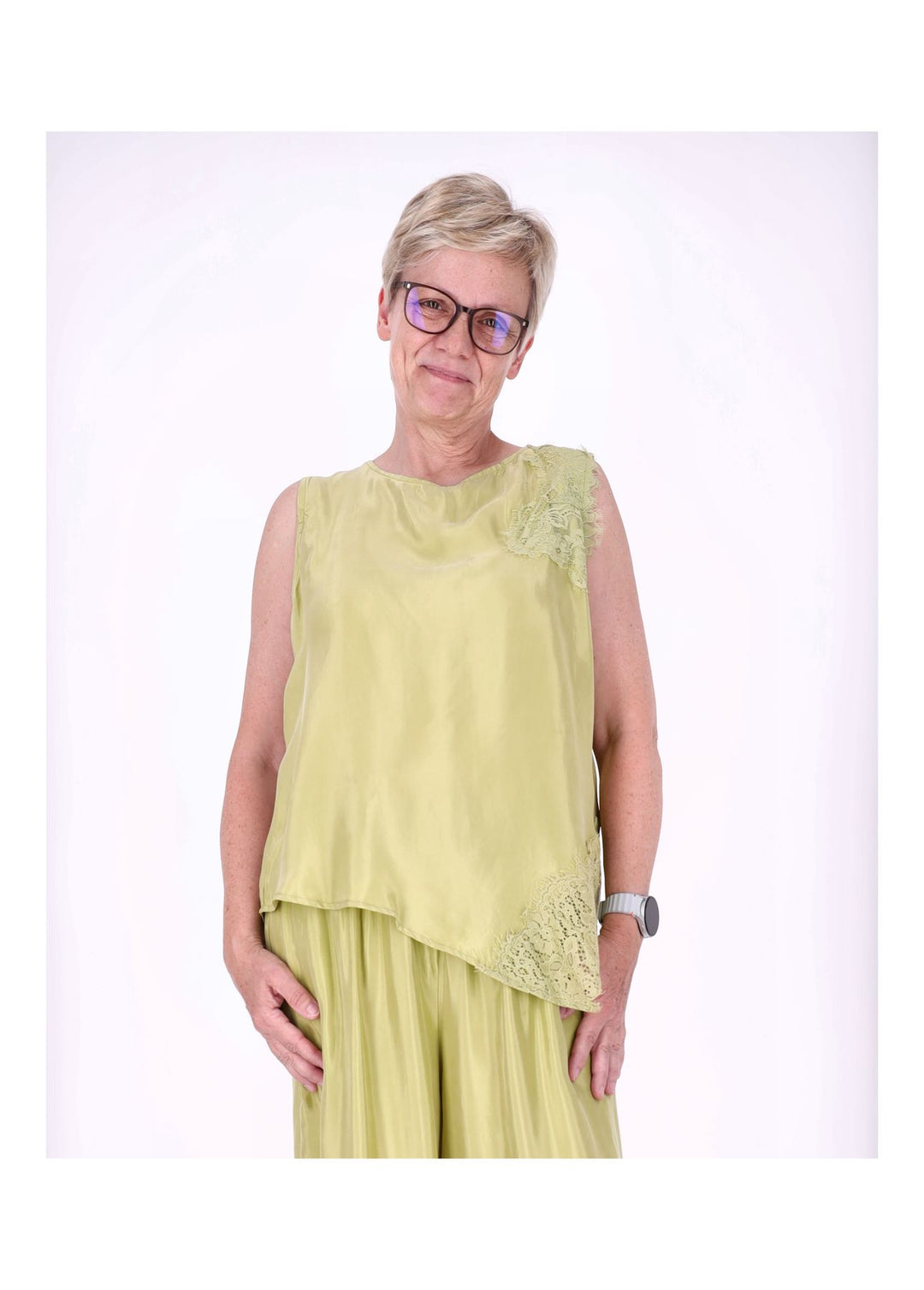 Top Damen Lingerie Asymetrisch Spitze am Saum und Arm