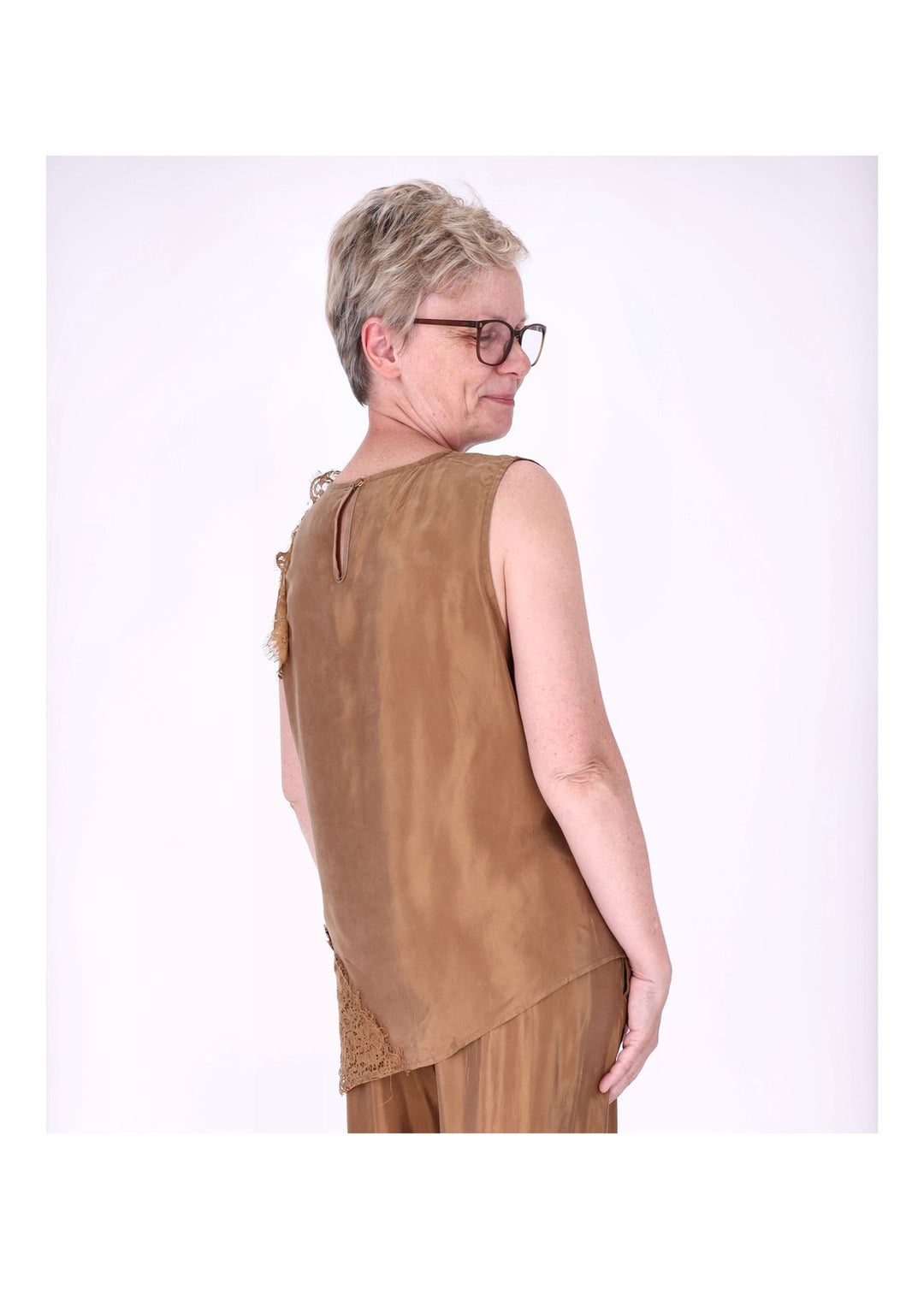 Top Damen Lingerie Asymetrisch Spitze am Saum und Arm