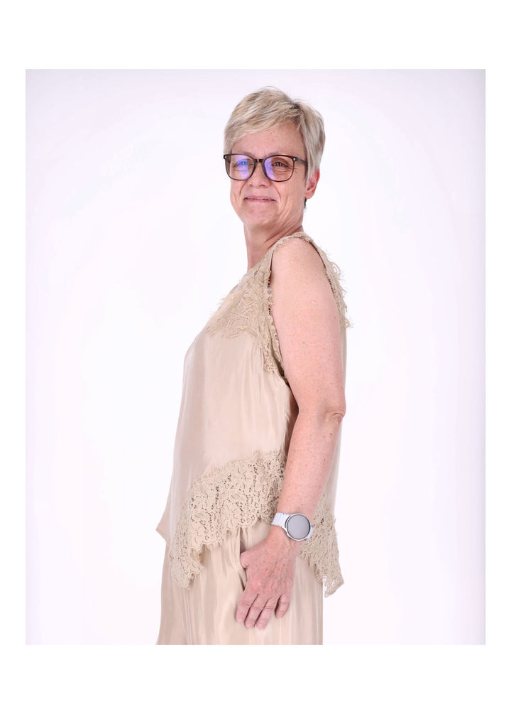 Top Damen Lingerie Asymetrisch Spitze am Saum und Arm