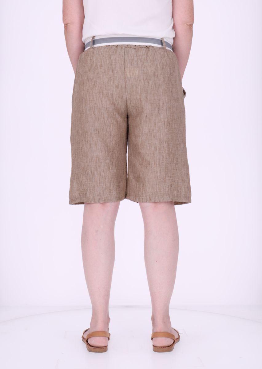 Short Damen mit Gürtel Knielang