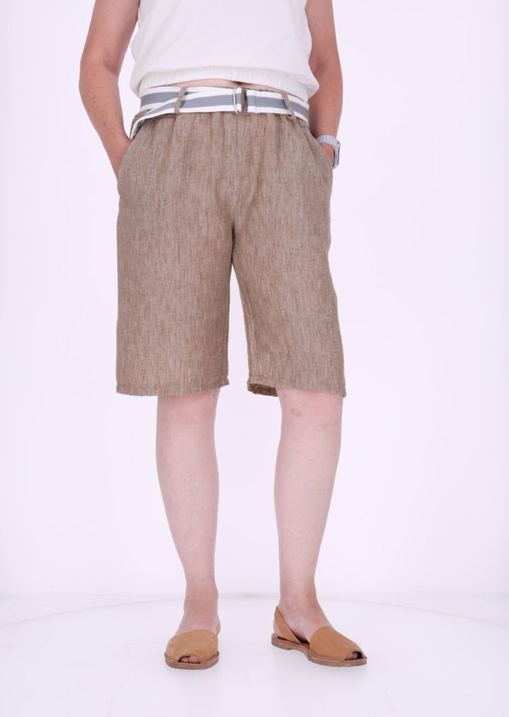 Short Damen mit Gürtel Knielang