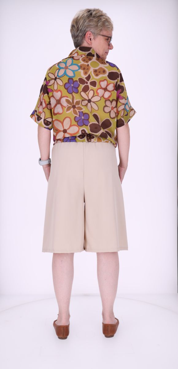 Short Damen Knielang