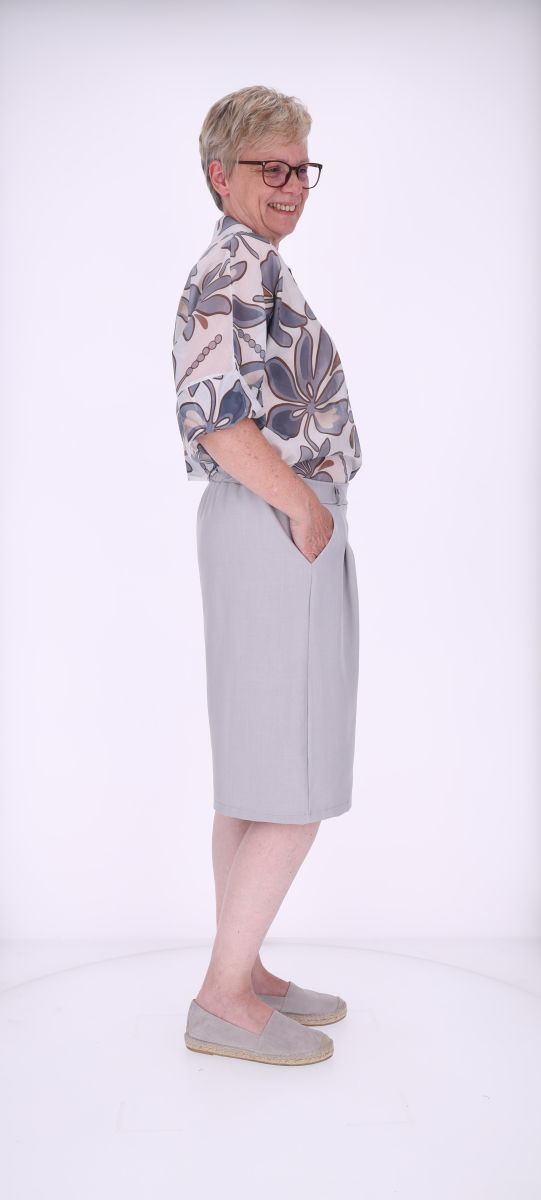 Short Damen Knielang