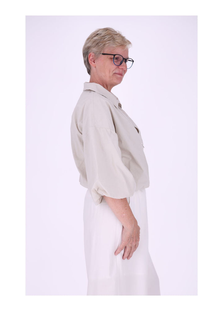 Jacke Damen 3/4 Arm Ballonärmel Gummizug im Bund