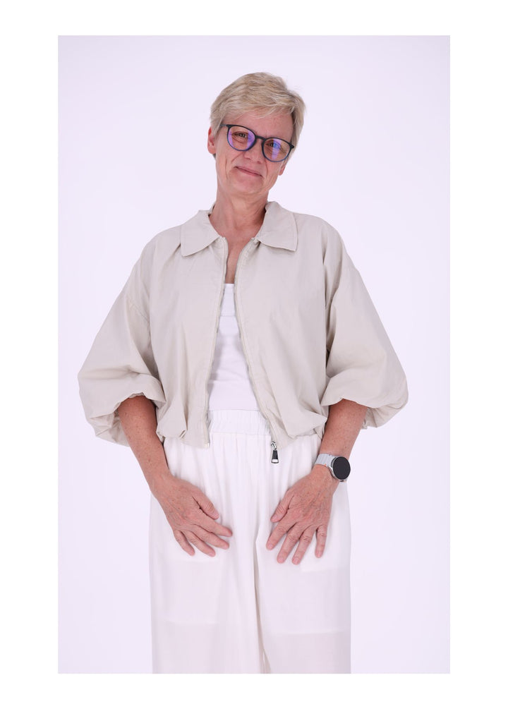 Jacke Damen 3/4 Arm Ballonärmel Gummizug im Bund
