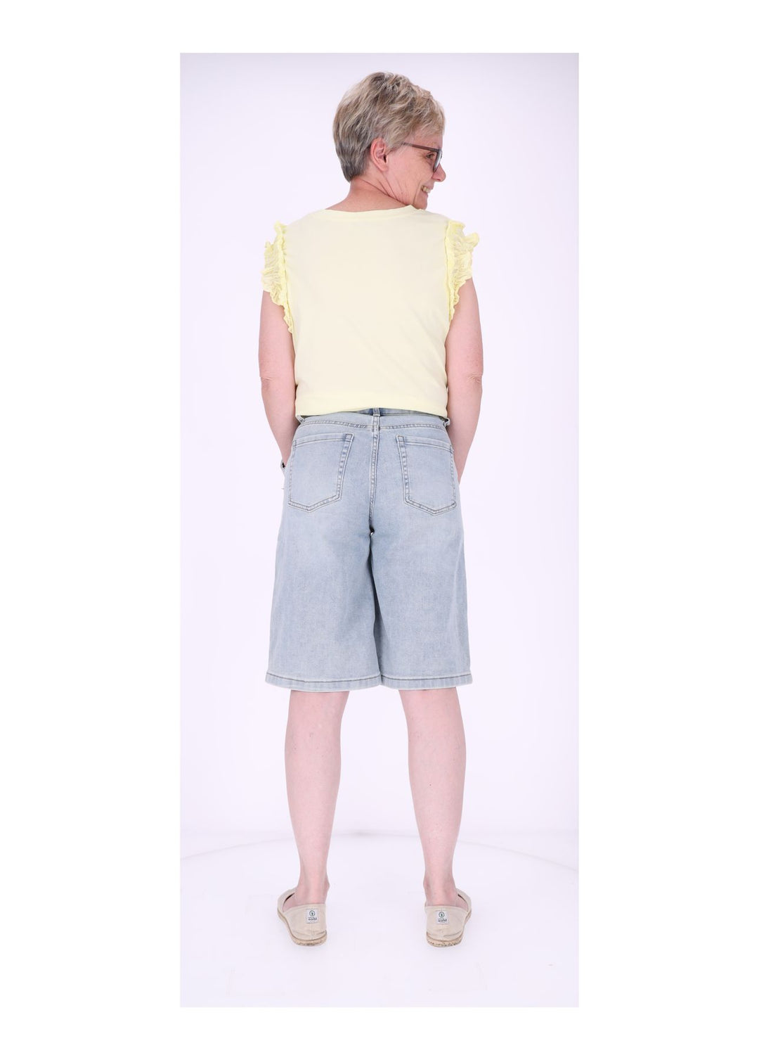 Short Jeans weites bein Capri Länge