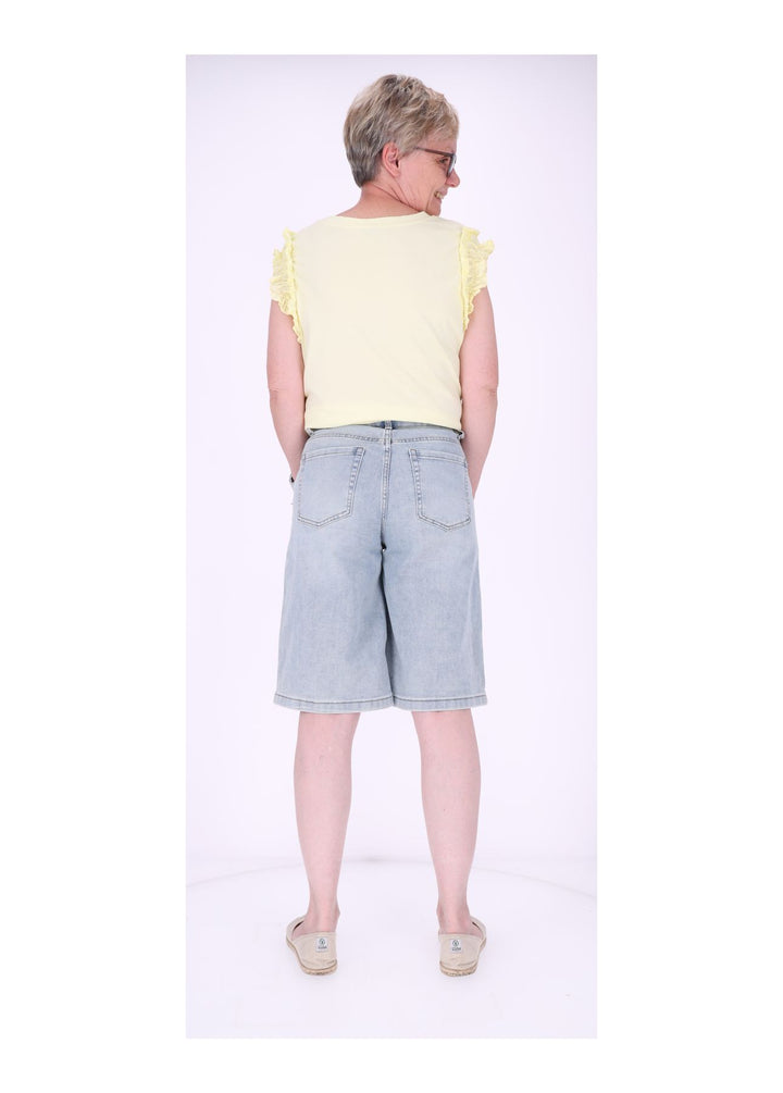 Short Jeans weites bein Capri Länge