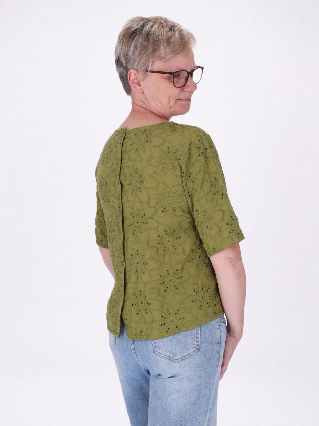 T-Shirt Damen Lochmusterhinten geknöpft in Olivengrün