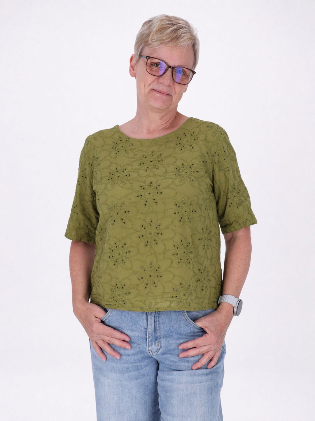 T-Shirt Damen Lochmusterhinten geknöpft in Olivengrün