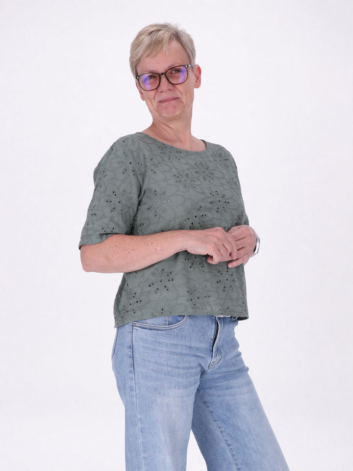 T-Shirt Damen Lochmusterhinten geknöpft