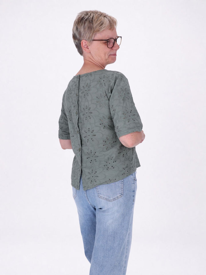 T-Shirt Damen Lochmusterhinten geknöpft